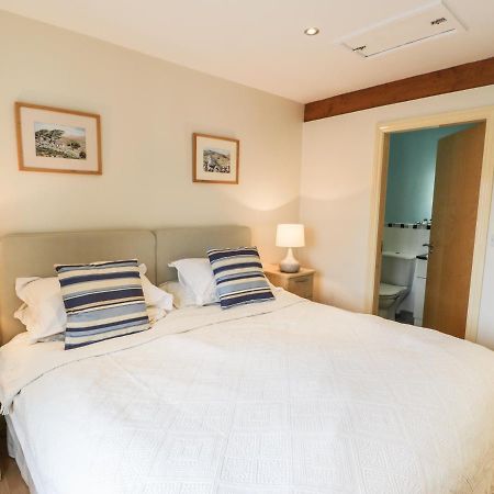 Manaros Cottage أبيرداريون المظهر الخارجي الصورة