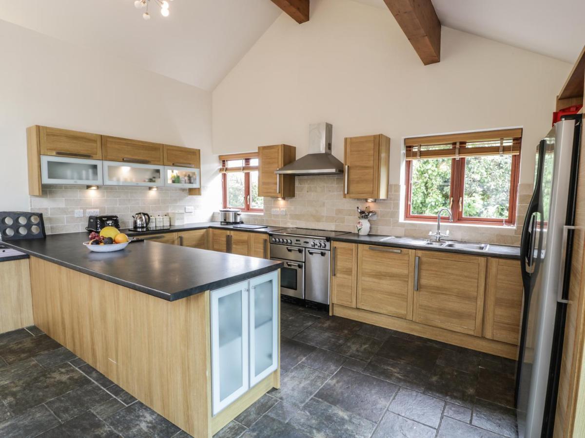 Manaros Cottage أبيرداريون المظهر الخارجي الصورة